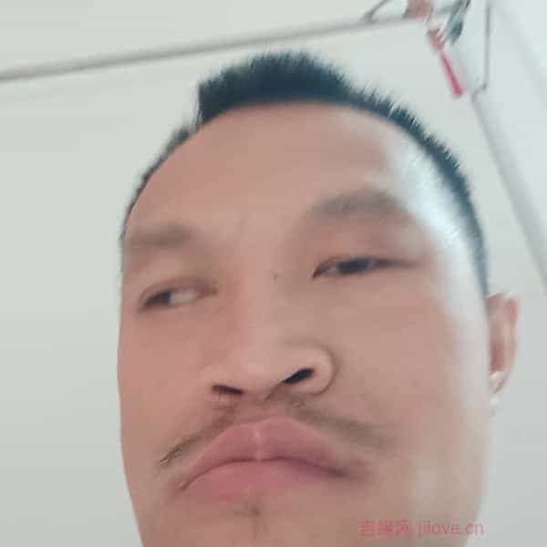 33岁岁广东单身帅哥 - 贵州吉缘网